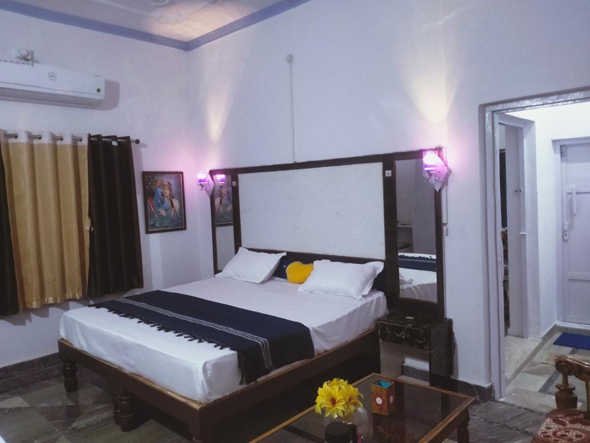 Eastern Gate Homestay Khajuraho Exterior photo