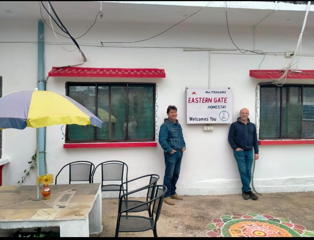 Eastern Gate Homestay Khajuraho Exterior photo